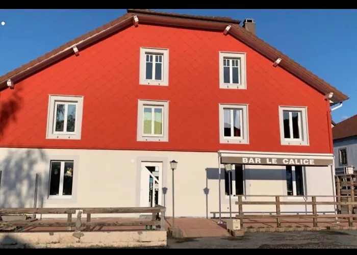 8 Personnes Le Calice Apartmán *